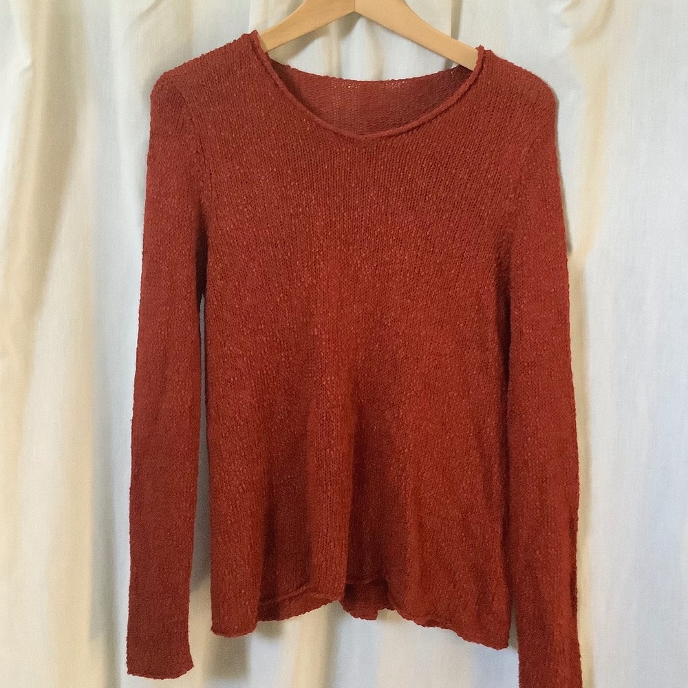 Lightweight sweater viscose linen blend